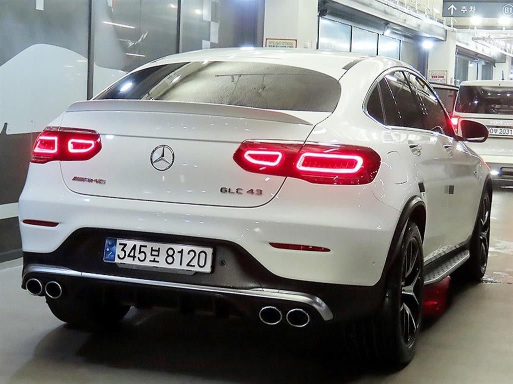 벤츠 GLC 클래스 GLC클래스 X253 AMG GLC 43 4MATIC 쿠페 이미지 4
