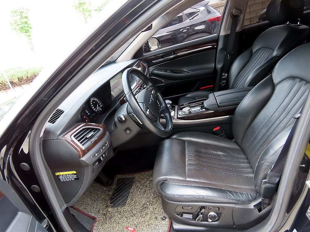 제네시스 EQ900 3.8 GDI AWD 프리미엄 럭셔리 이미지 5