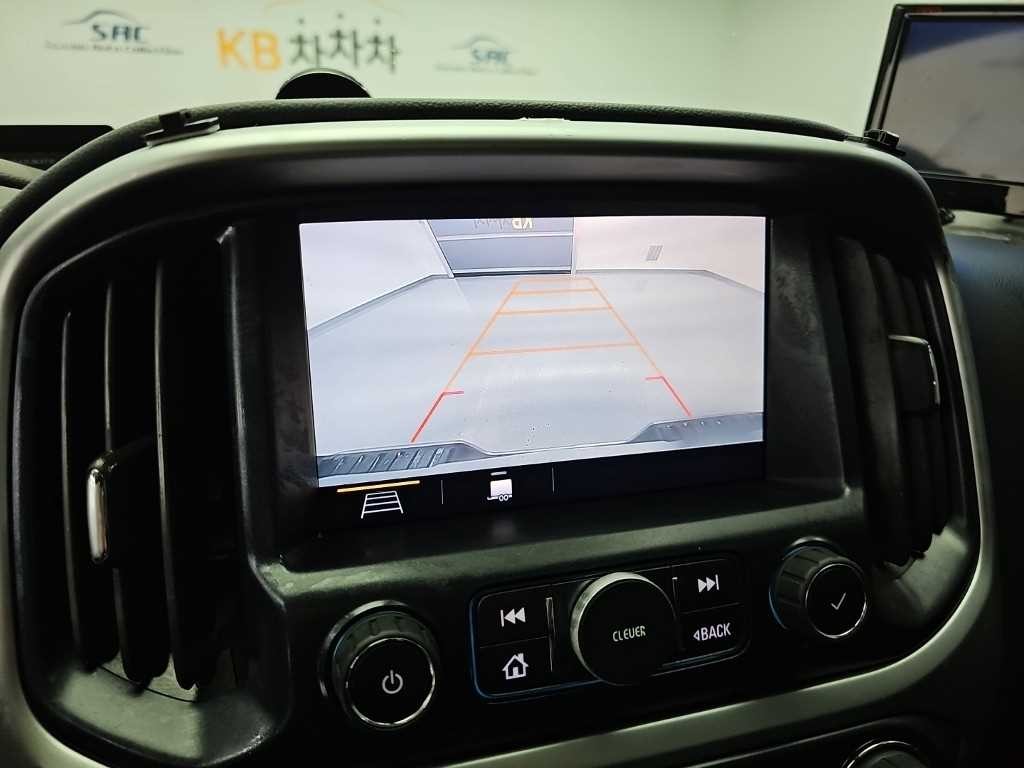 쉐보레 콜로라도 3.6 익스트림-X 4WD 이미지 14