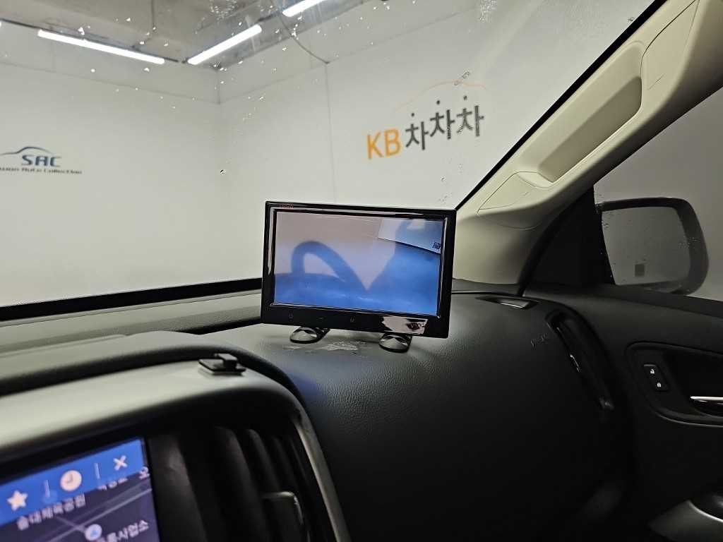 쉐보레 콜로라도 3.6 익스트림-X 4WD 이미지 15