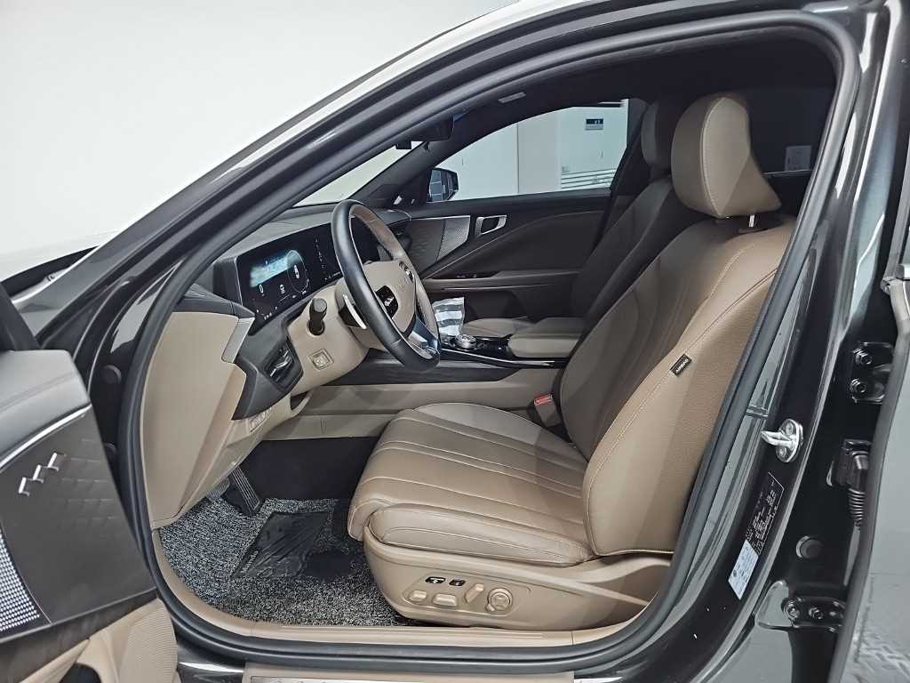 기아 K8 2.5 2WD 노블레스 이미지 11
