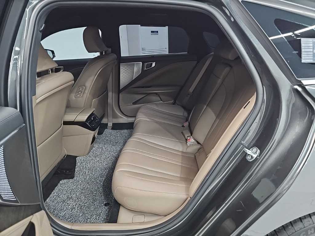 기아 K8 2.5 2WD 노블레스 이미지 12