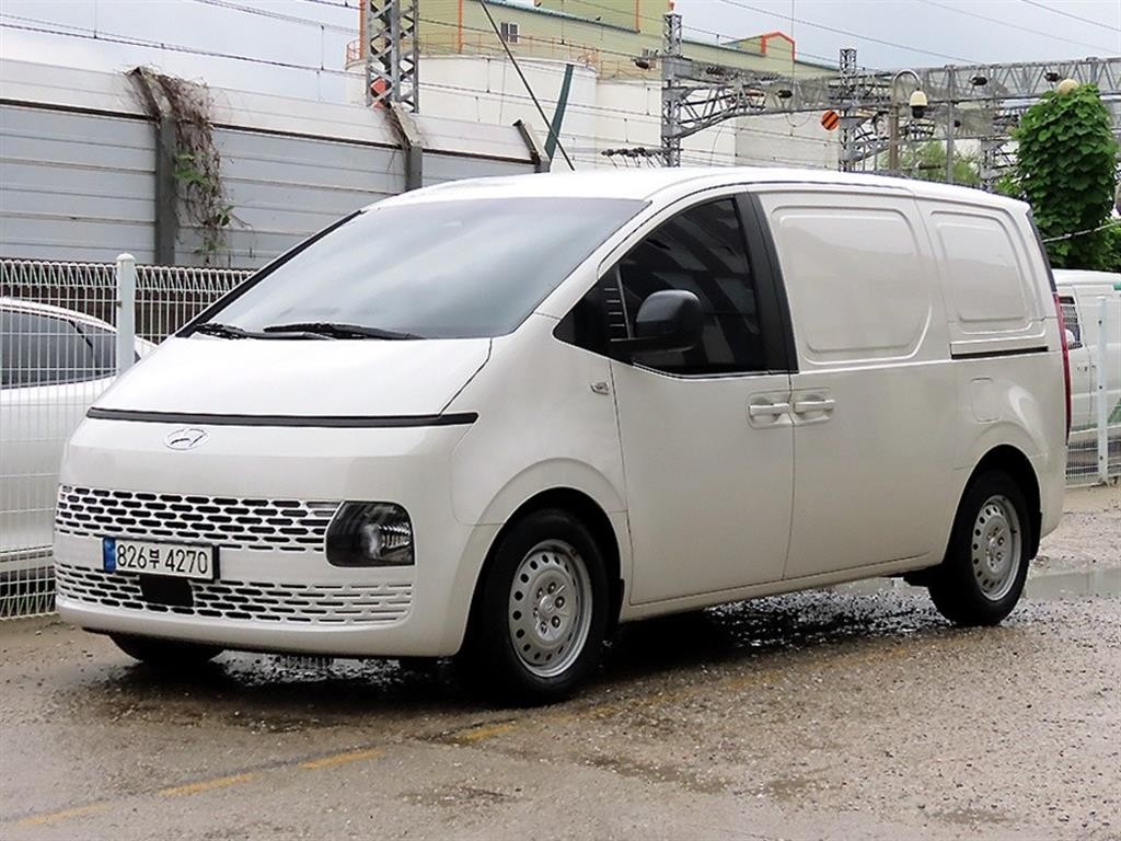 현대 스타리아 2WD 디젤 카고 스마트 3인승 이미지 1