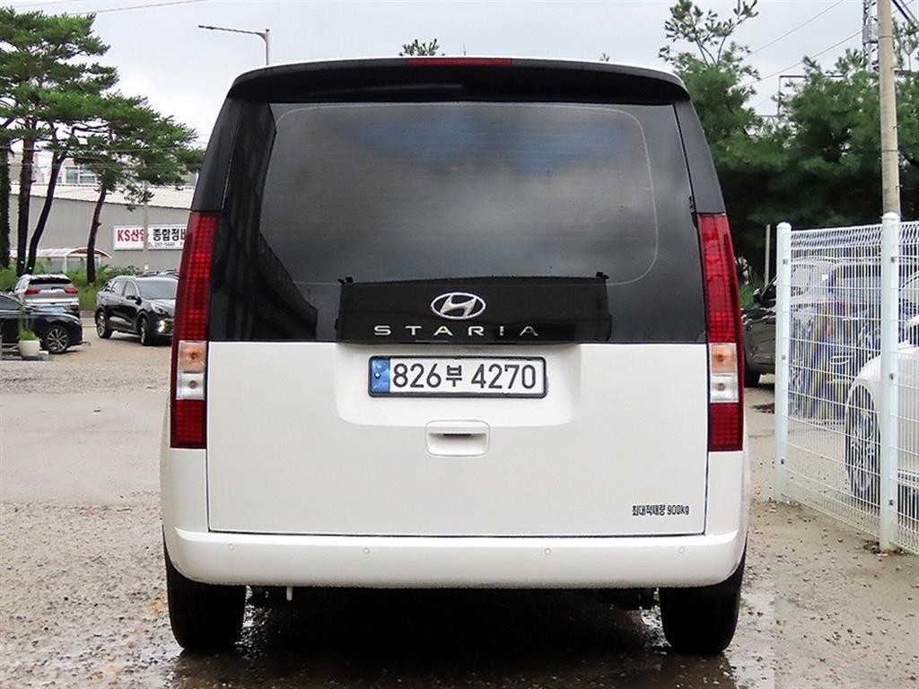 현대 스타리아 2WD 디젤 카고 스마트 3인승 이미지 3