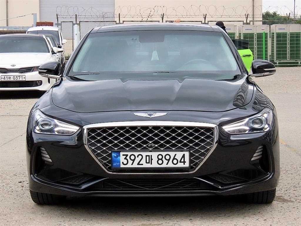 제네시스 G70 2.0T 어드밴스드 이미지 2