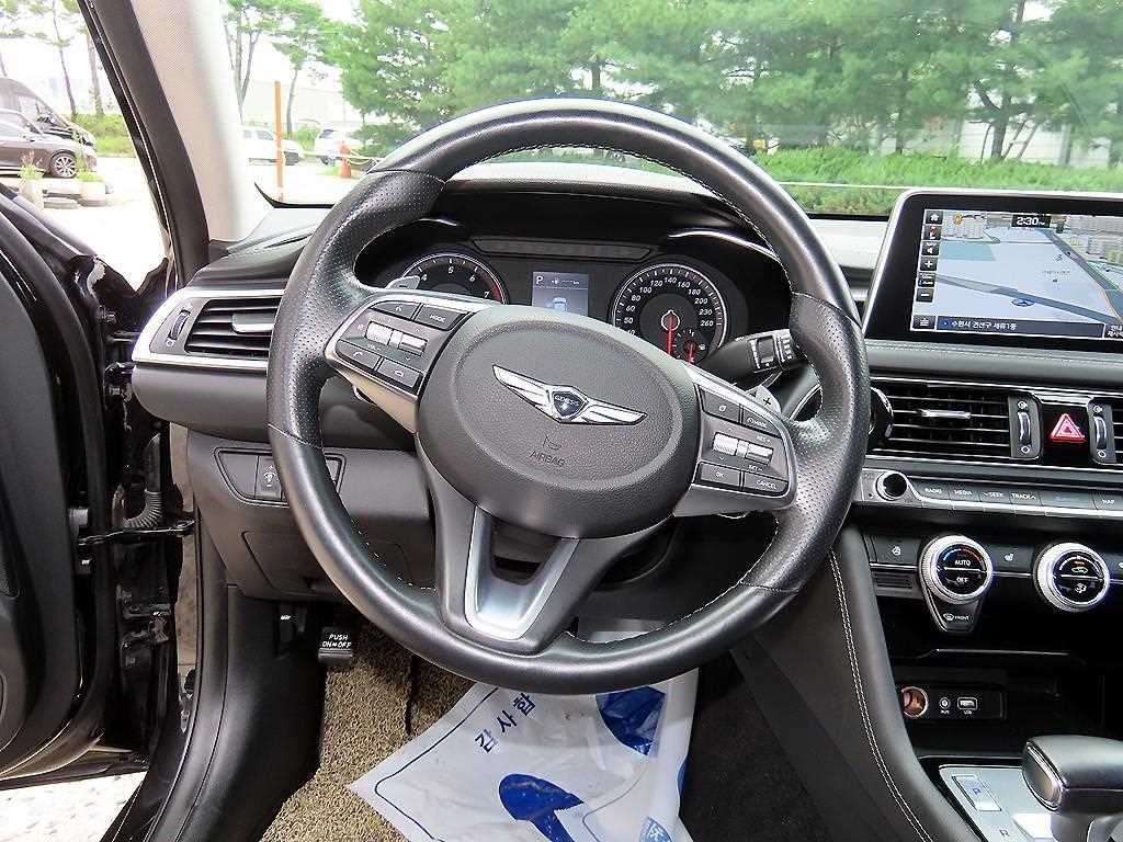제네시스 G70 2.0T 어드밴스드 이미지 8