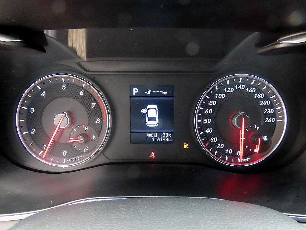 제네시스 G70 2.0T 어드밴스드 이미지 9