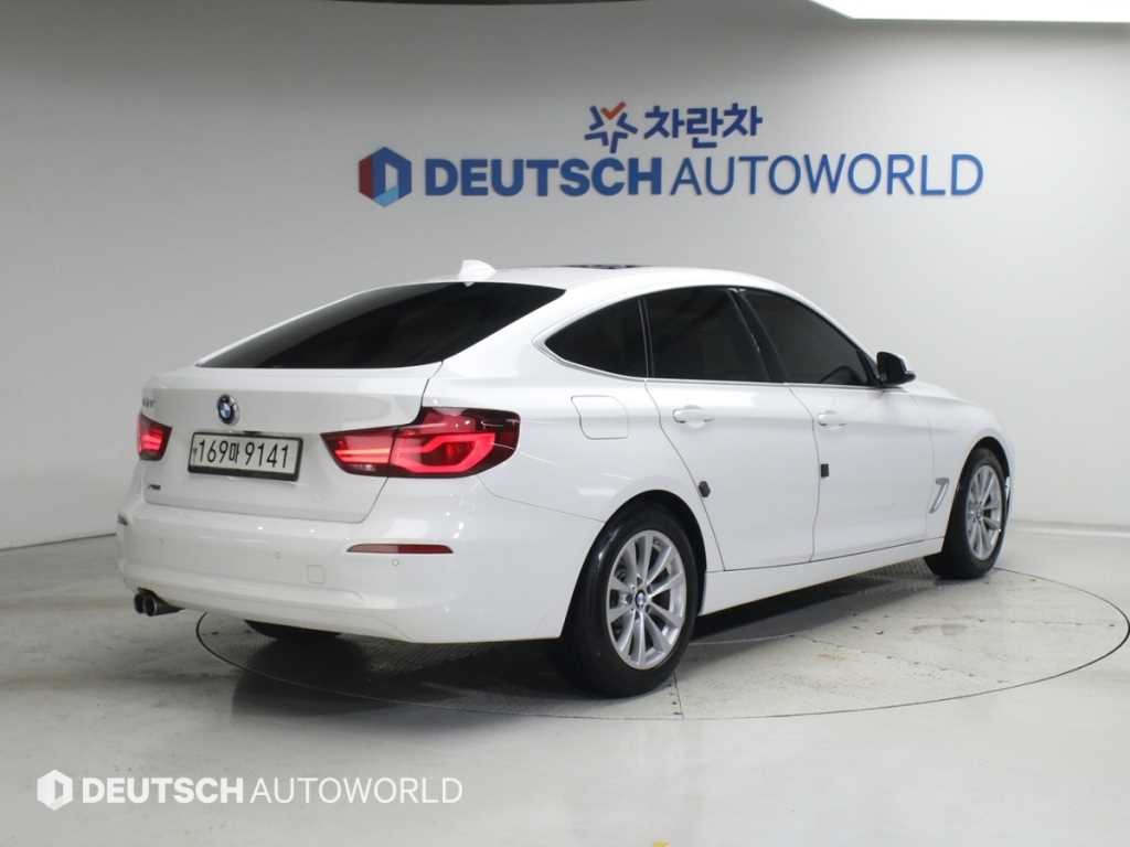 BMW 그란투리스모 3시리즈 GT (F34) GT 320D xDrive 이미지 2