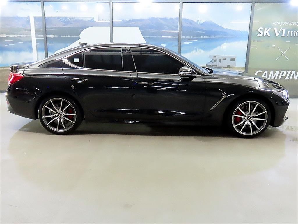 제네시스 G70 2.0T AWD 스포츠 패키지 이미지 3