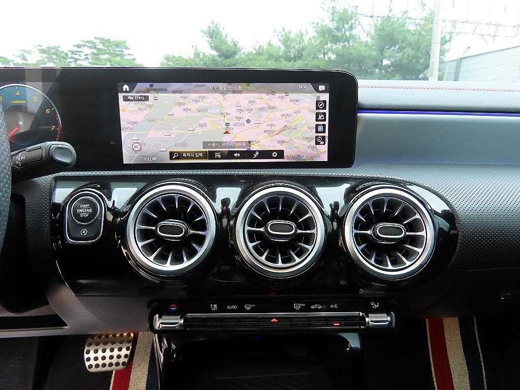 벤츠 CLA 클래스 CLA클래스 C118 CLA 250 4MATIC 이미지 14
