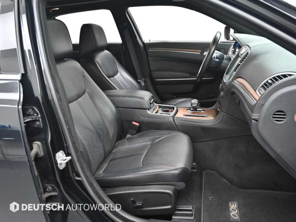 크라이슬러 300C 더뉴300C 3.6 AWD 이미지 10