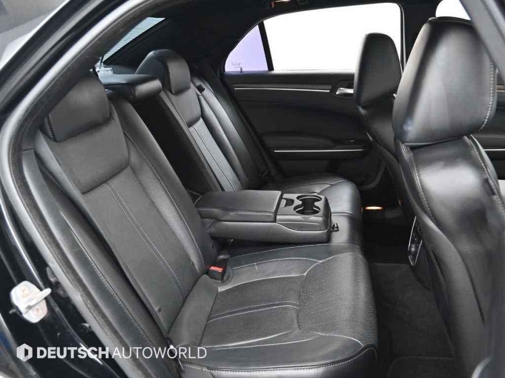 크라이슬러 300C 더뉴300C 3.6 AWD 이미지 12