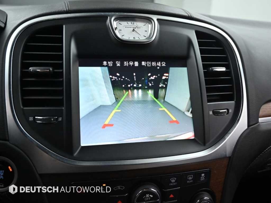 크라이슬러 300C 더뉴300C 3.6 AWD 이미지 15