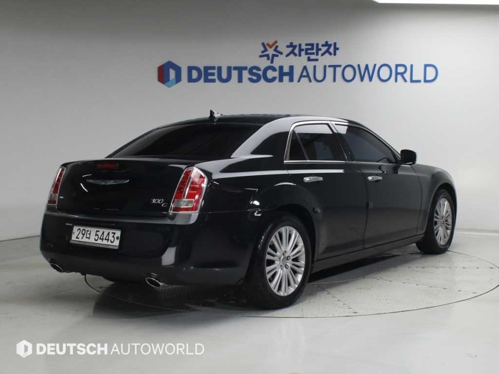 크라이슬러 300C 더뉴300C 3.6 AWD 이미지 2