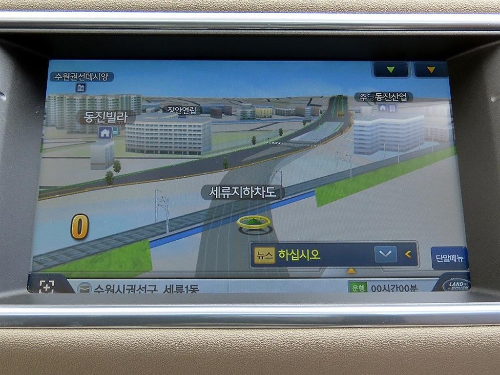 랜드로버 레인지로버 이보크 2.2 SD4 퓨어 이미지 13