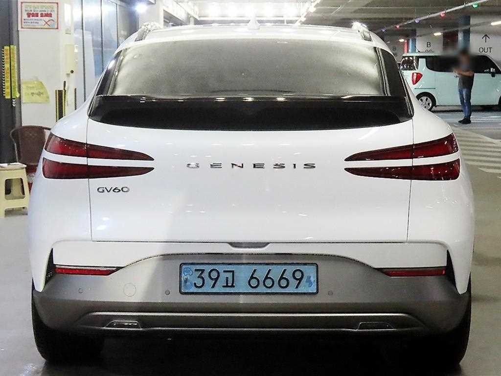 제네시스 GV60 스탠다드 AWD 이미지 5