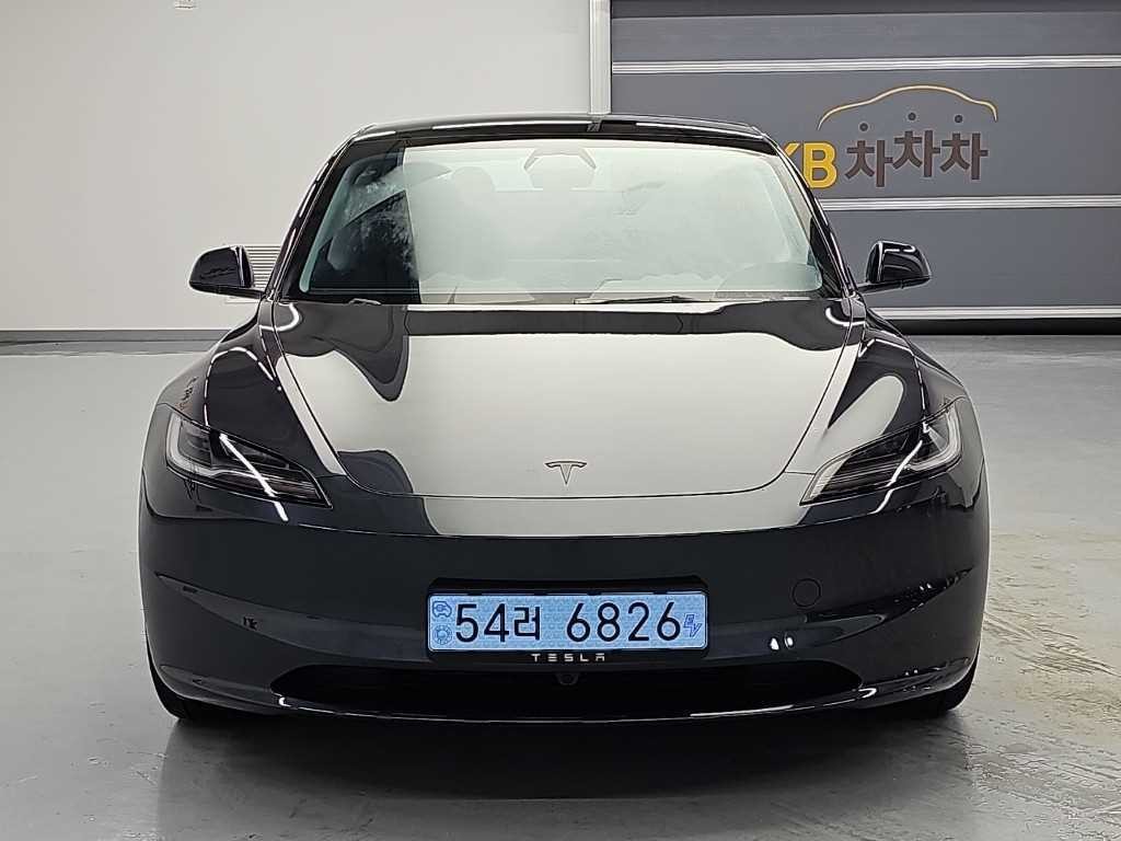 테슬라 모델 3 프리미엄 롱 레인지 이미지 2