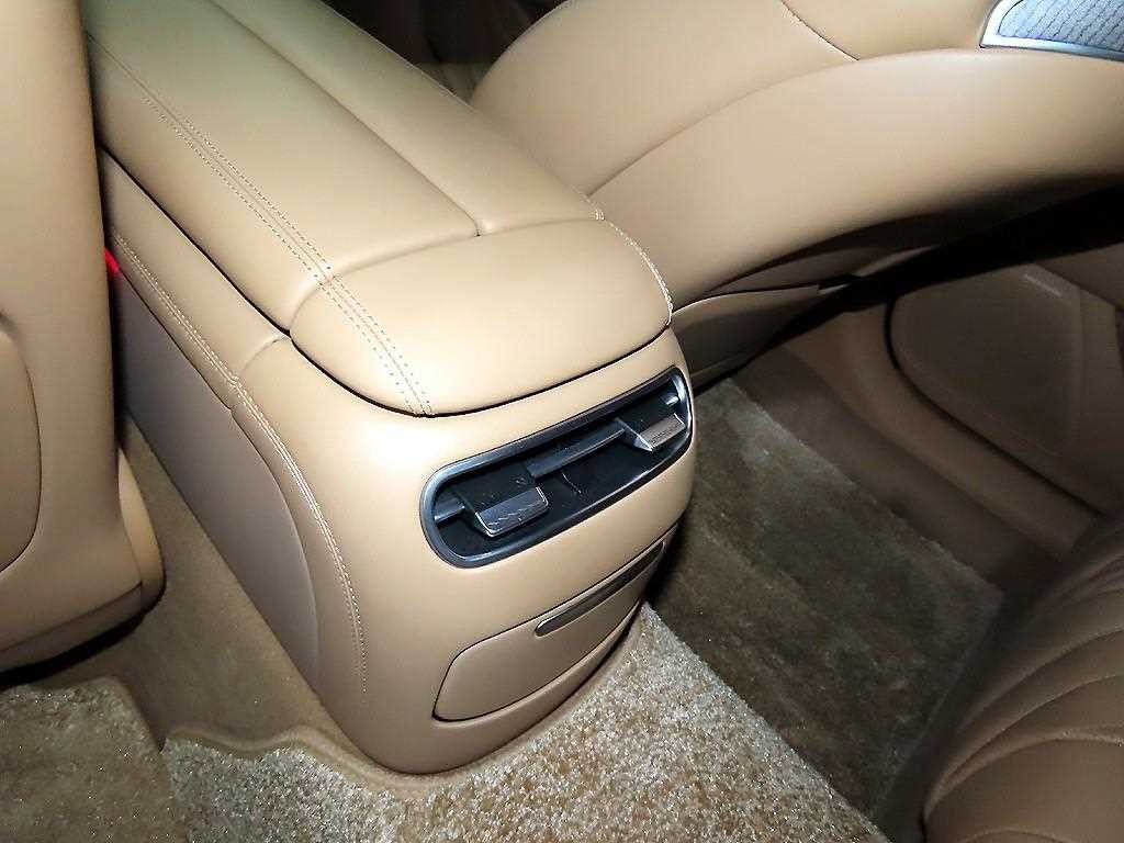 제네시스 G90 G90(RS4) 3.5T GDI AWD 이미지 16