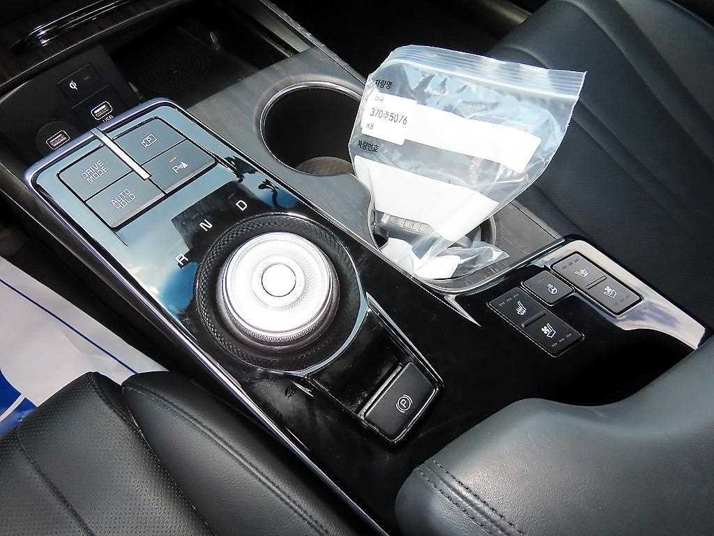 기아 K8 2.5 2WD 노블레스 이미지 10