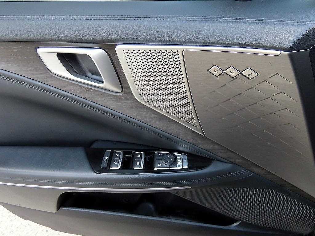기아 K8 2.5 2WD 노블레스 이미지 11