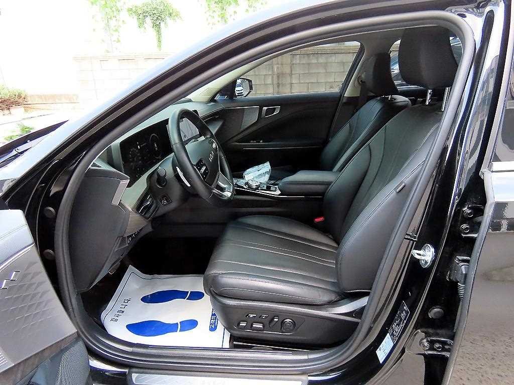기아 K8 2.5 2WD 노블레스 이미지 5