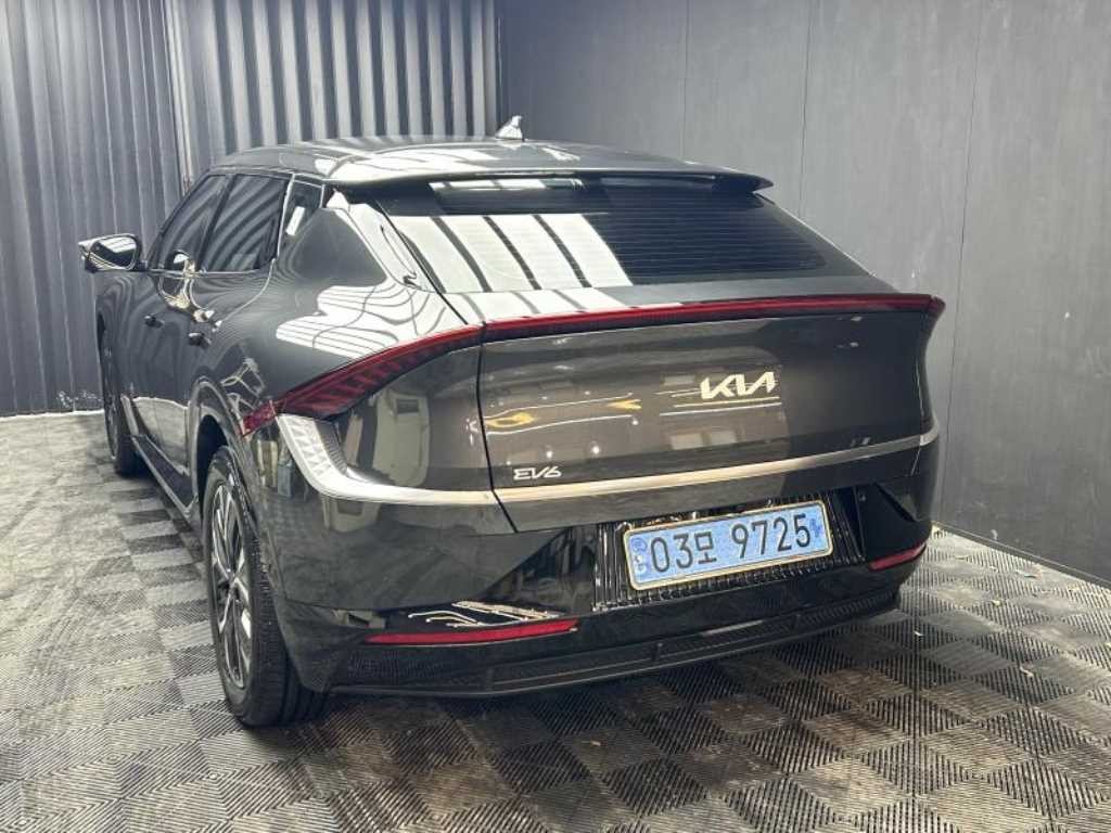 기아 EV6 롱레인지 어스 이미지 4