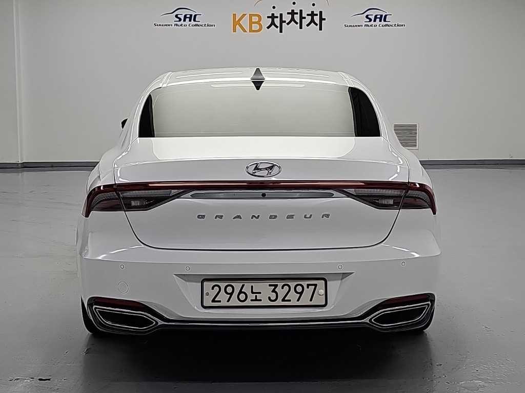 현대 그랜저 더 뉴 그랜저 IG 2.5 프리미엄 초이스 이미지 3