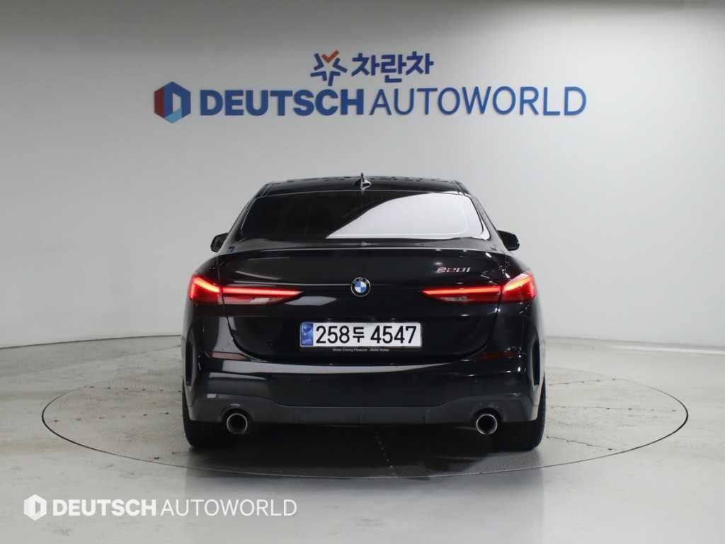 BMW 2시리즈 2시리즈 그란쿠페 (F44) 220i M 스포츠 이미지 4