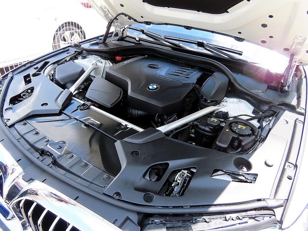 BMW 5시리즈 5시리즈 (G30) 520i M 스포츠 이미지 19