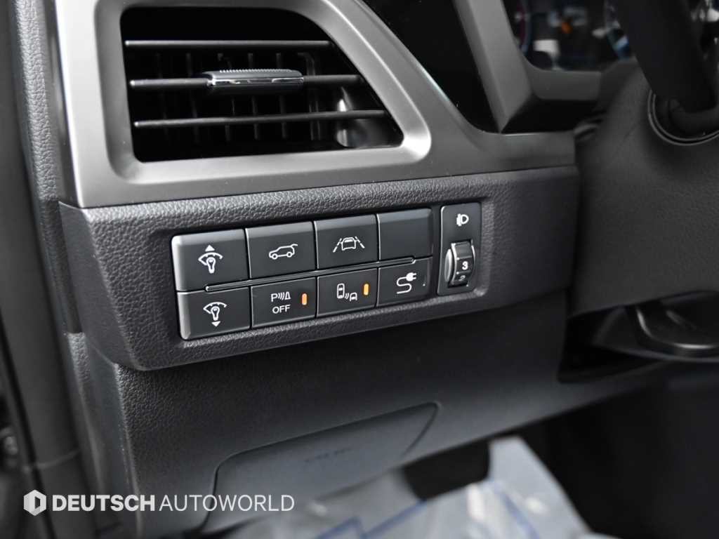 KG모빌리티(쌍용) 코란도 뷰티풀코란도 2WD 가솔린 1.5 C7 이미지 17