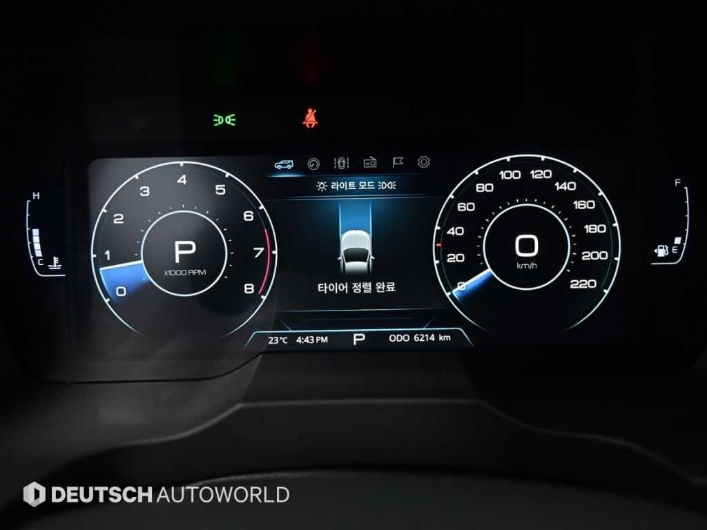 KG모빌리티(쌍용) 코란도 뷰티풀코란도 2WD 가솔린 1.5 C7 이미지 8