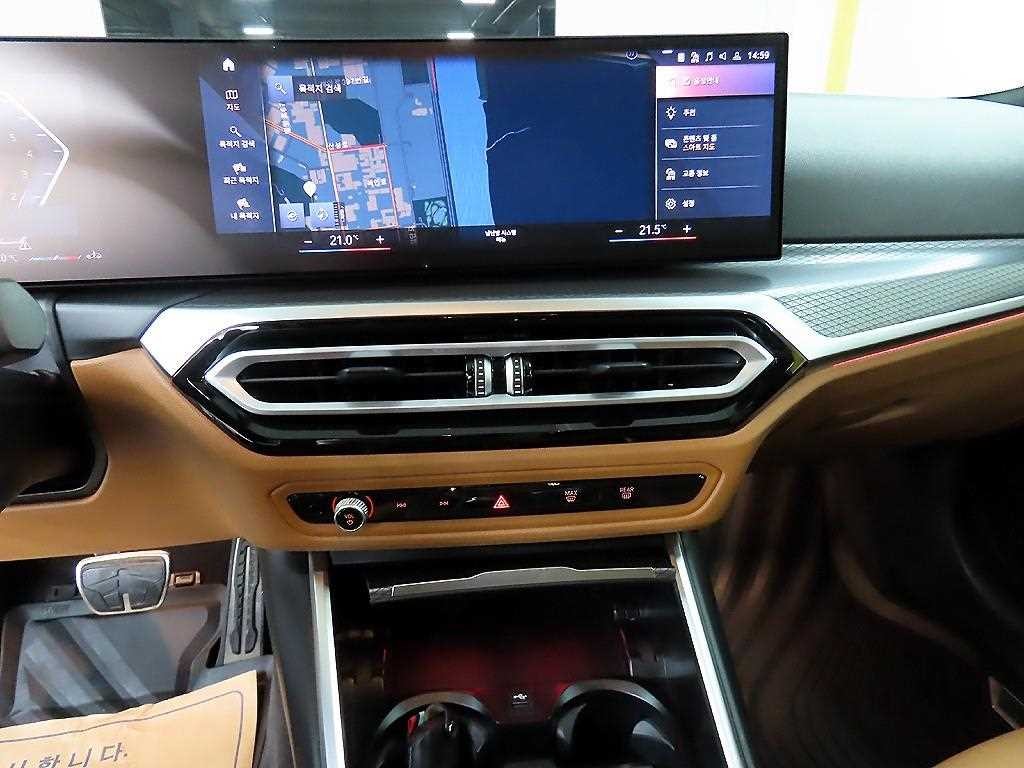 BMW 3시리즈 3시리즈 (G20) 320i M 스포츠 이미지 13