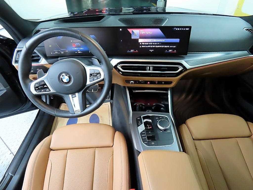 BMW 3시리즈 3시리즈 (G20) 320i M 스포츠 이미지 7