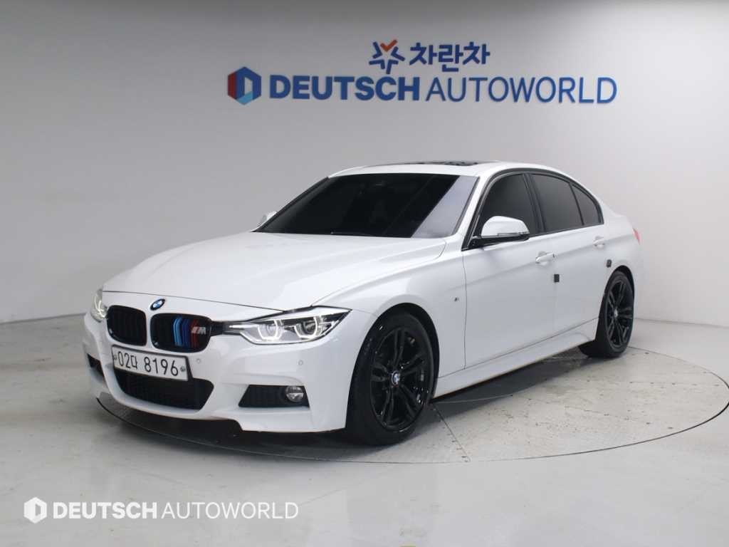 BMW 3시리즈 3시리즈 (F30) 320i M 스포츠 이미지 1