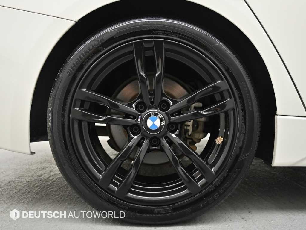 BMW 3시리즈 3시리즈 (F30) 320i M 스포츠 이미지 5