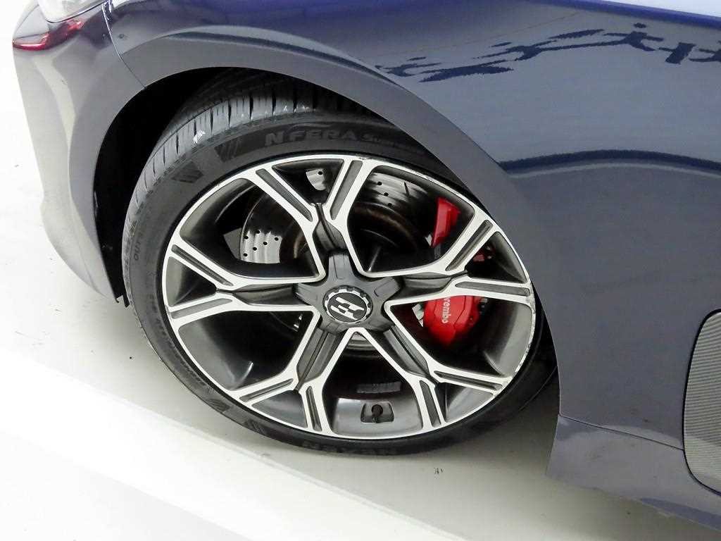 기아 스팅어 가솔린 2.0 터보 AWD 플래티넘 이미지 19