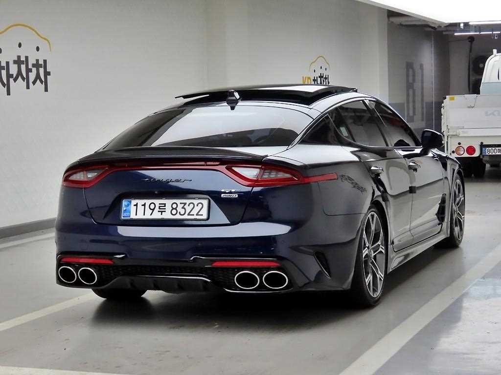 기아 스팅어 가솔린 2.0 터보 AWD 플래티넘 이미지 4