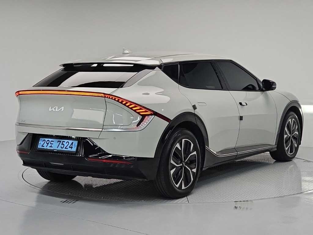 기아 EV6 롱레인지 에어 이미지 4