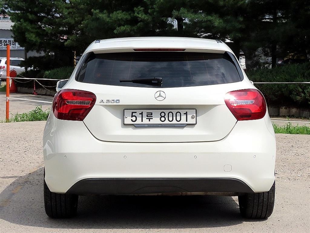 벤츠 A 클래스 A클래스 W176 A200 이미지 4