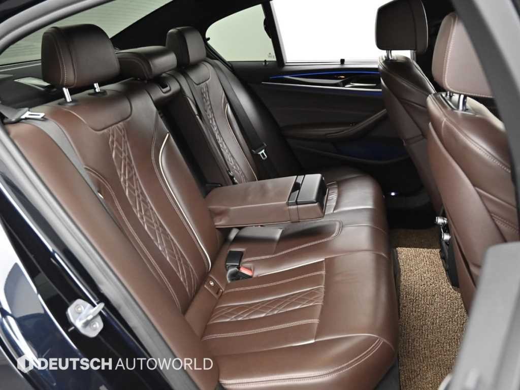 BMW 5시리즈 5시리즈 (G30) 520d M 스포츠 플러스 이미지 13