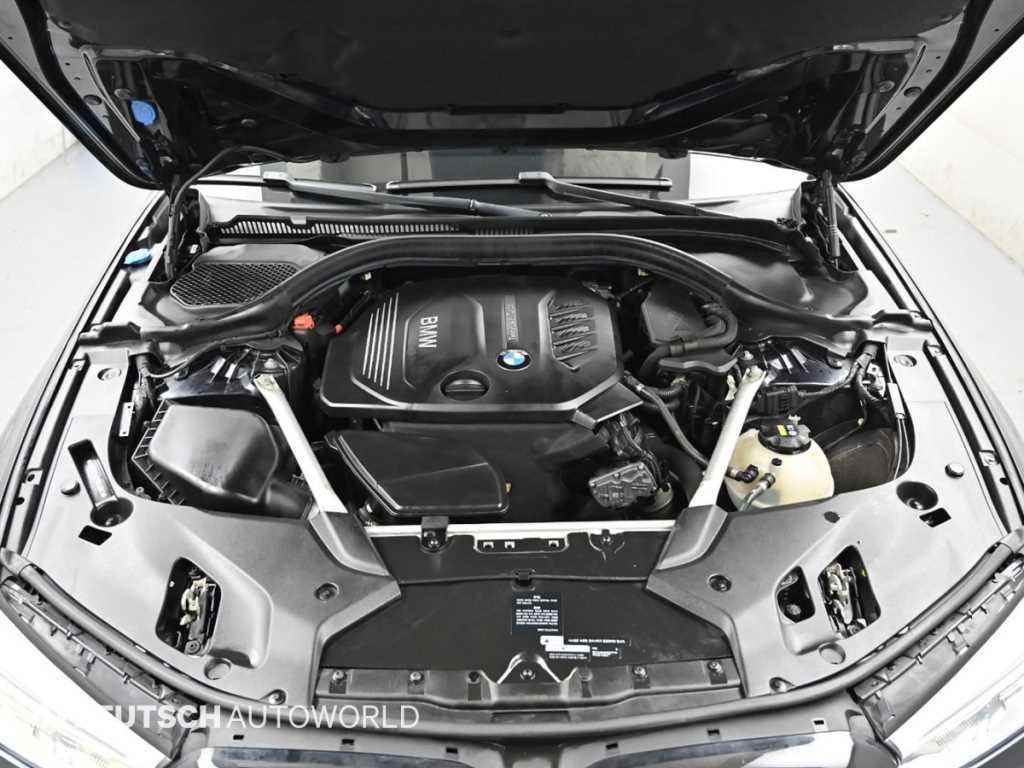 BMW 5시리즈 5시리즈 (G30) 520d M 스포츠 플러스 이미지 7
