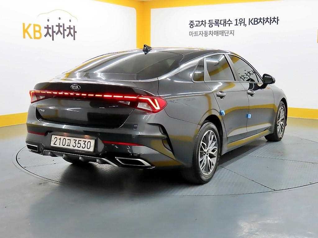 기아 K5 K5 3세대 2.0 노블레스 이미지 4
