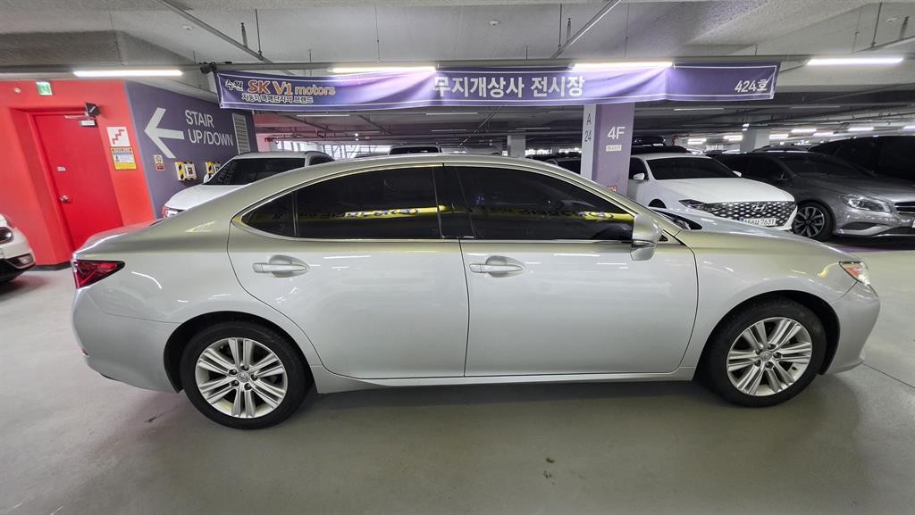 렉서스 ES 뉴ES350 슈프림 이미지 8