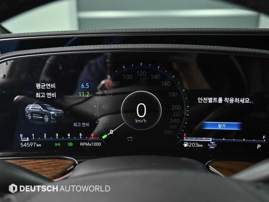 캐딜락 에스컬레이드 에스컬레이드 5세대 6.2 스포츠 플래티넘 이미지 8