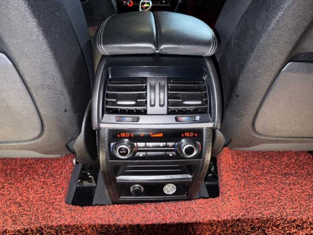 BMW X6 X6 (F16) xDrive 30d 이미지 17