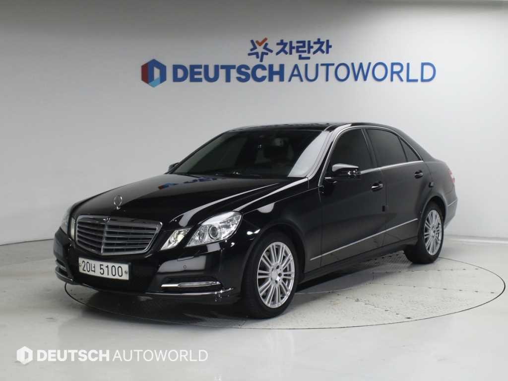 벤츠 E 클래스 E-클래스 W212 E300 엘레강스 이미지 1