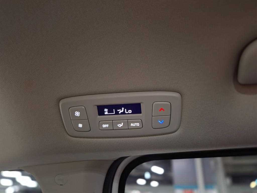 기아 카니발 더 뉴 카니발 하이브리드 HEV 9인승 프레스티지 이미지 11
