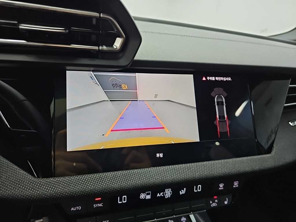 아우디 A3 A3(8Y) 40 TFSI 콰트로 프리미엄 이미지 15