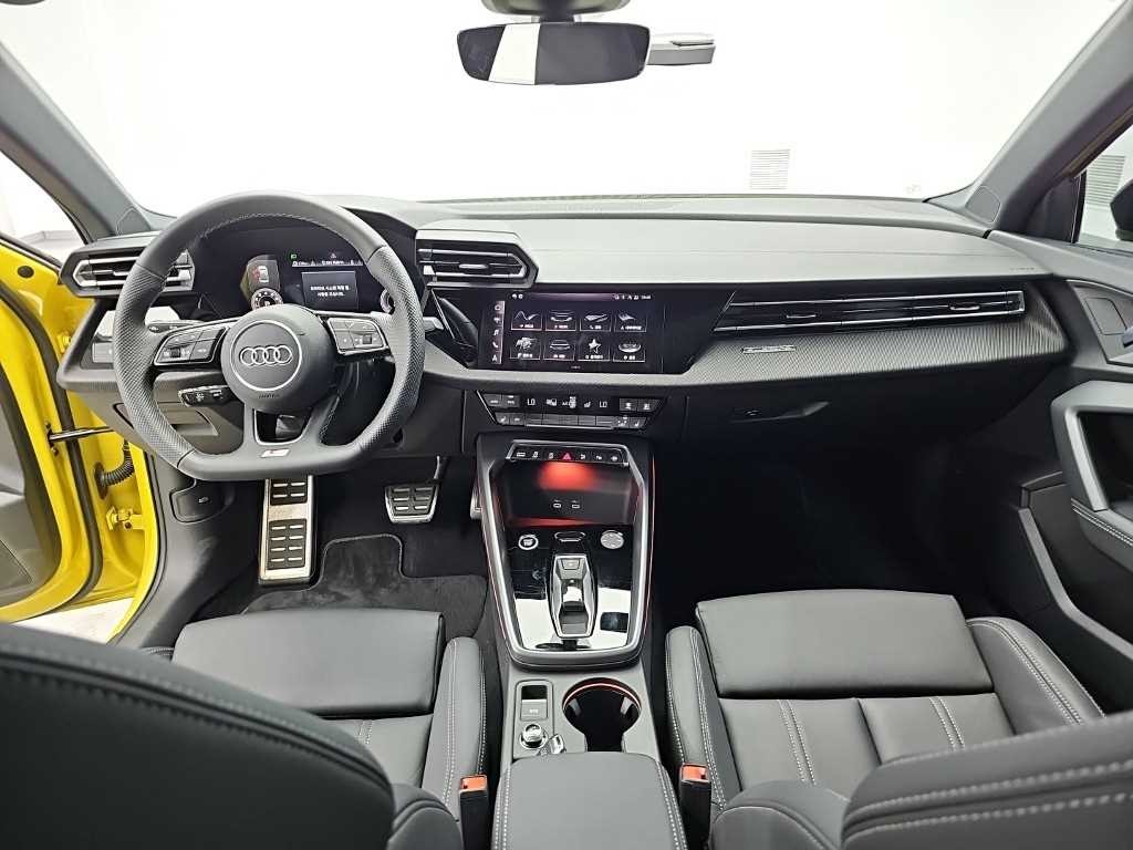 아우디 A3 A3(8Y) 40 TFSI 콰트로 프리미엄 이미지 7