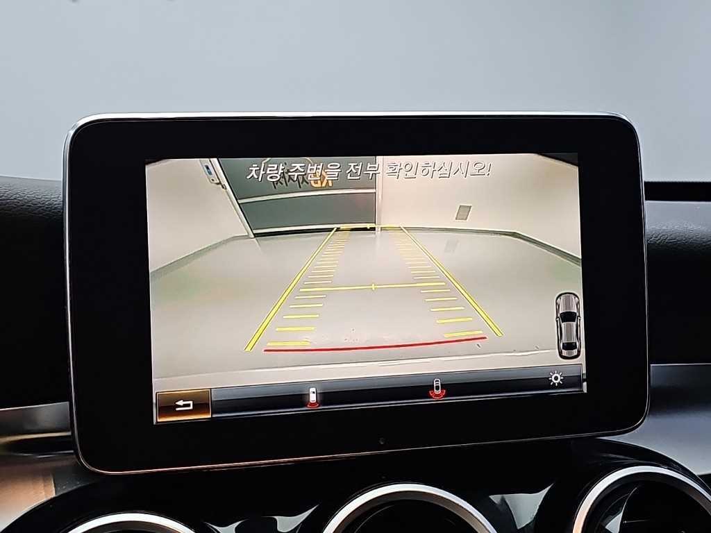 벤츠 C 클래스 C클래스 W205 C200 이미지 15